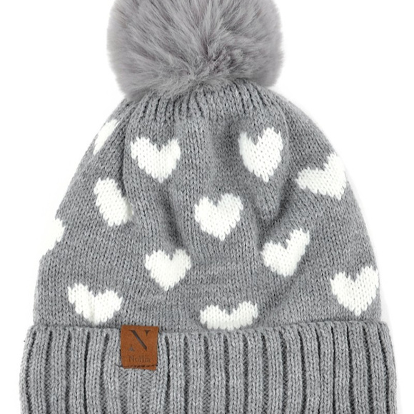 SET OF WOMAN'S KNIT HEARTS AND POM POM HAT BEANIES - Picture 6 of 8
